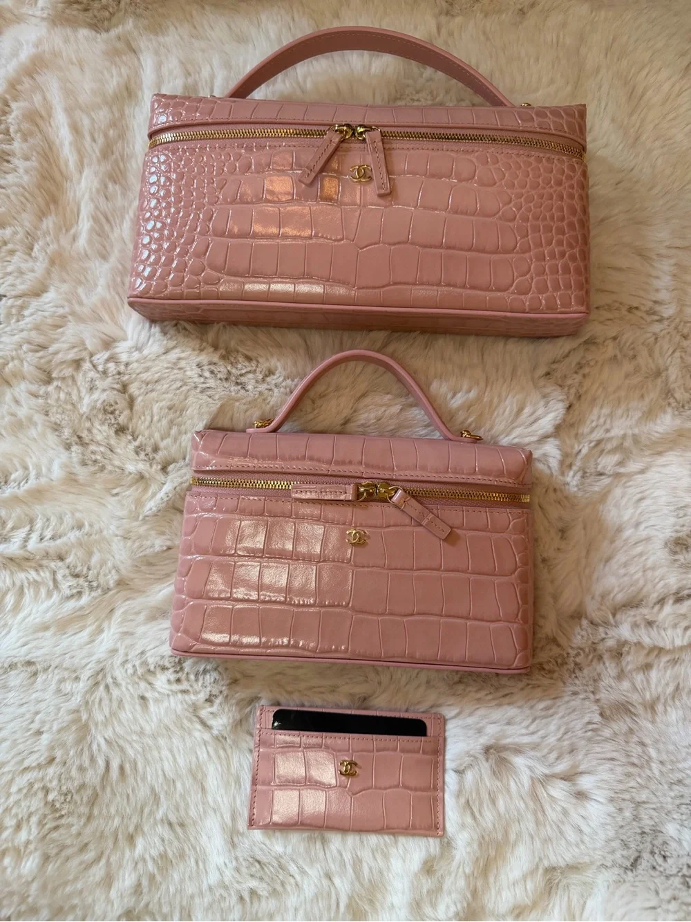 RARE NEW Chanel 26B Pink Embossed Croc Large 25cm Slim Vanity